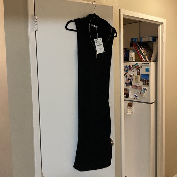 Zara ribbed dress 🖤 - Picture 2 of 3